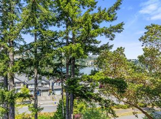 1145 Sikorsky Rd #101, Langford, BC