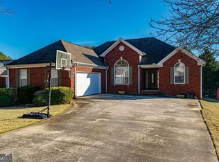 1610 Nottingham Way, Conyers, GA 30094