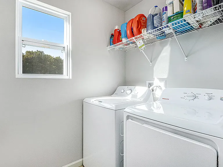 7859 Sierra Dr — Photo 6