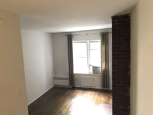 Rented by Village Living Realty | media 7