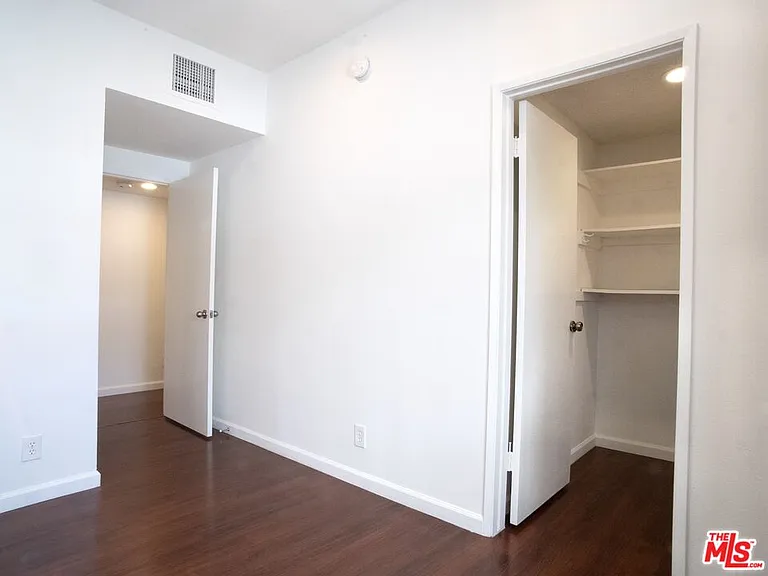 1655 Selby Ave #101 — Photo 20