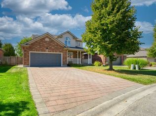 2021 Lumb Ct, London, ON N6G5J4