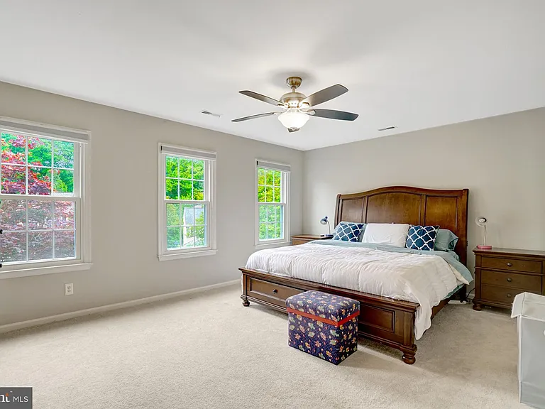 7729 Silver Sage Ct — Photo 44