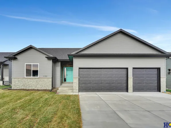 11721 N 145th St, Waverly, NE 68462