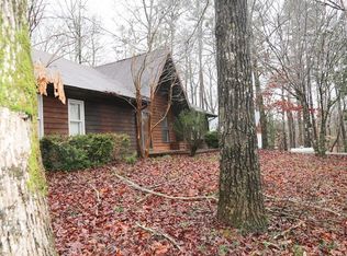 528 Old River Rd, Cornelia, GA 30531