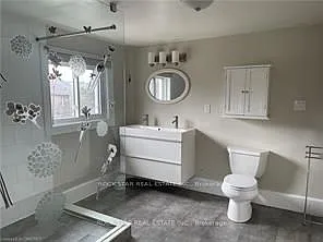 36 Lake St #3 — Photo 9