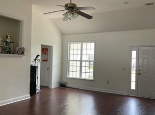 119 Harvest Dr, Springfield, GA 31329