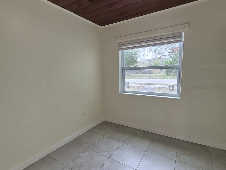 616 S Kentucky Ave — Photo 34