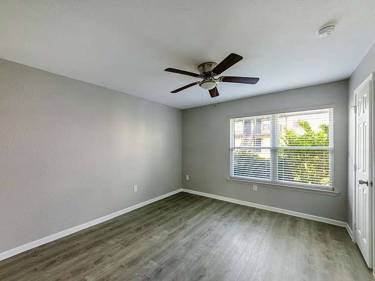 The Heights at Post Oak — Photo 12