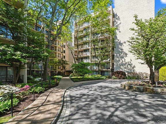 3rd image of 150 Overlook Avenue #1S
