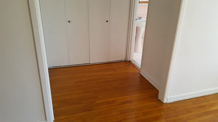 Sold by Crossings Realty | media 10