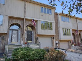 242 Cherokee St, Bethlehem, PA 18015