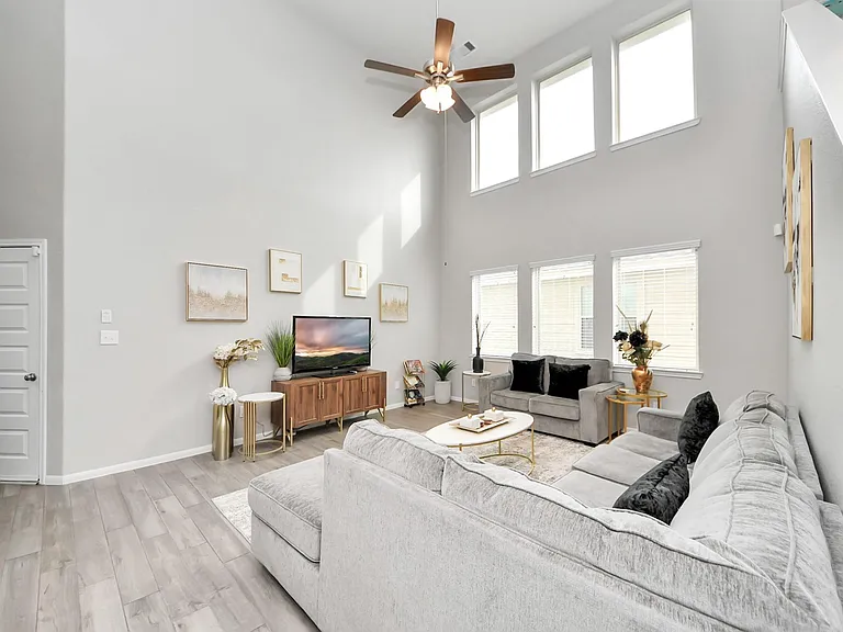 5324 Cj Walker Ln — Photo 6