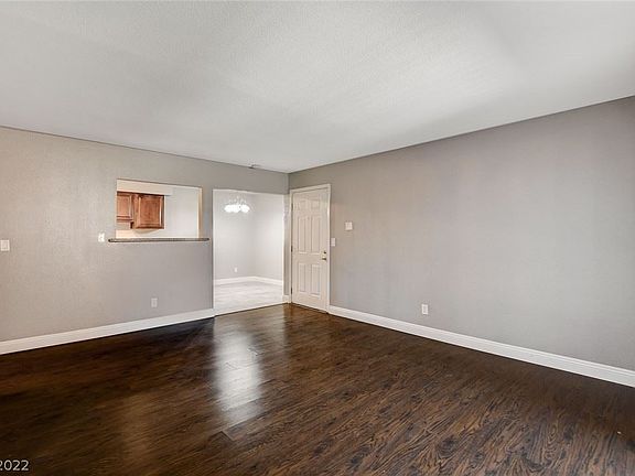 4th image of 2451 N Rainbow Blvd Unit 1094