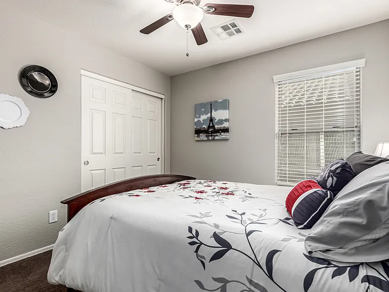 19589 N Portarosa Ct — Photo 17