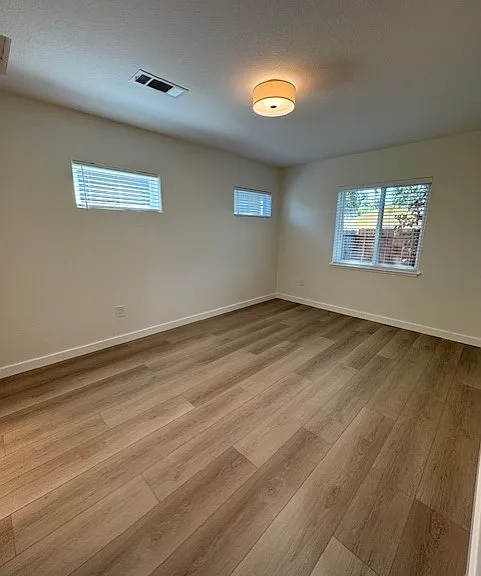 1637 D Street Aly — Photo 7