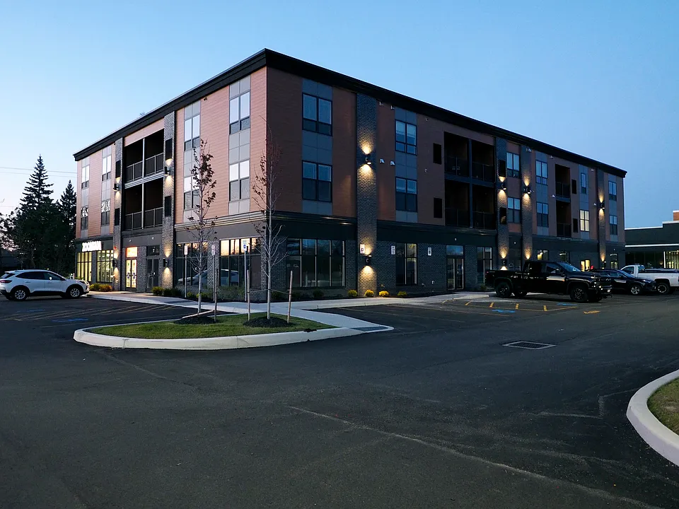 4781 Transit Rd #301