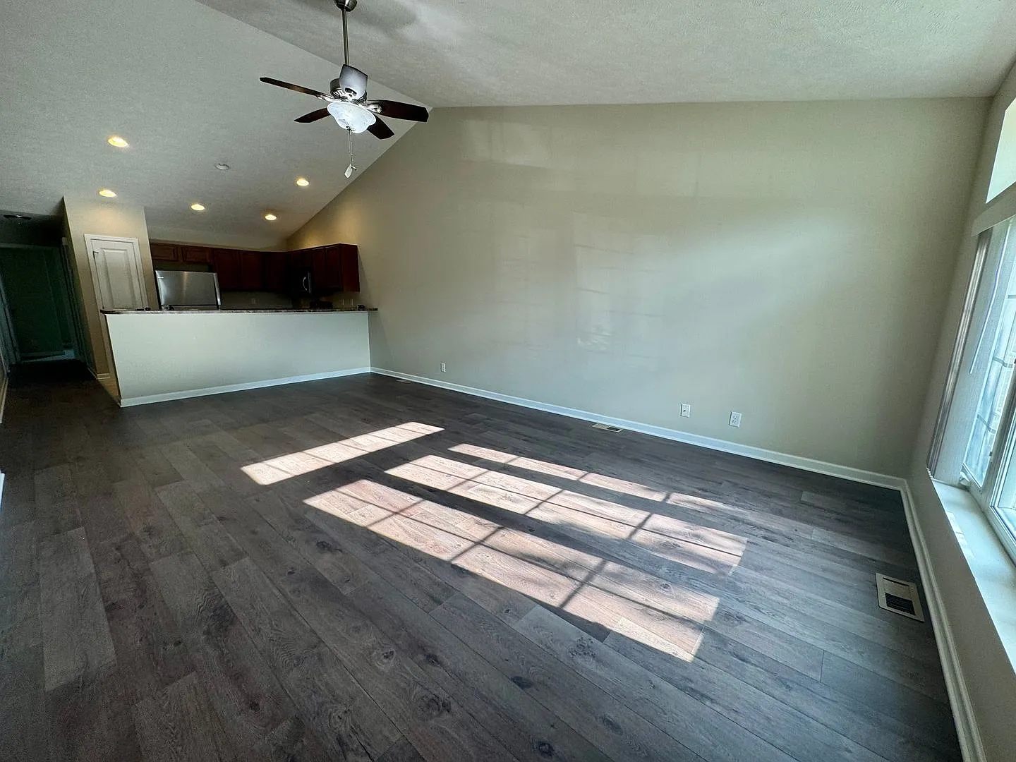 2605 NW 52nd St — Photo 2
