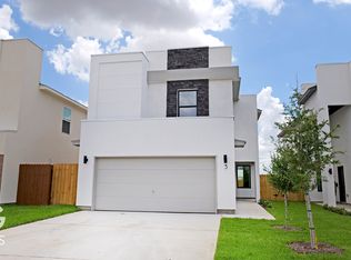 3419 Juan Novoa Dr, Laredo, TX 78046