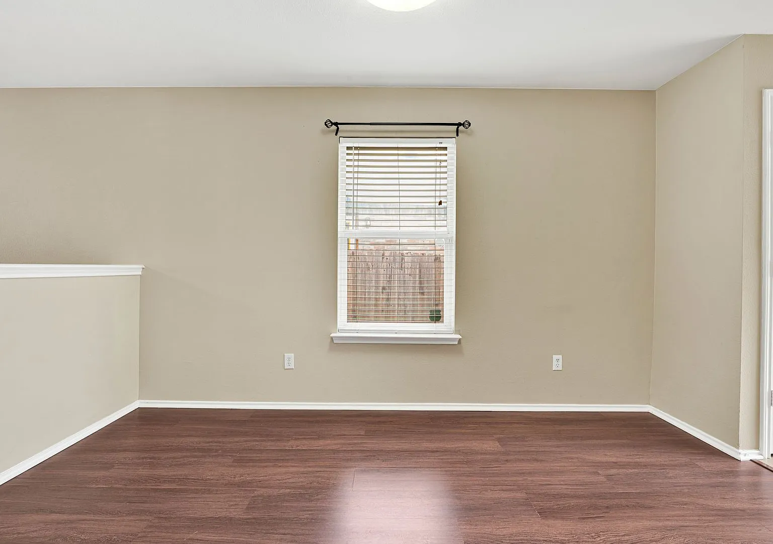 Comfortable Northwest San Antonio Home Available for ASAP Move In! — Photo 4