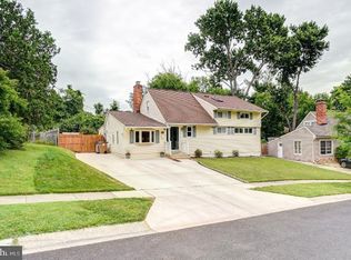 820 Brice Rd, Rockville, MD 20852