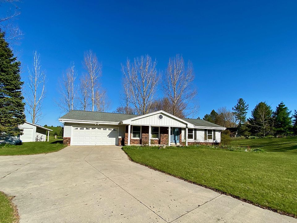 1st image of 7464 Lakehaven Dr