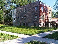 2nd image of 7456 S Parnell Ave