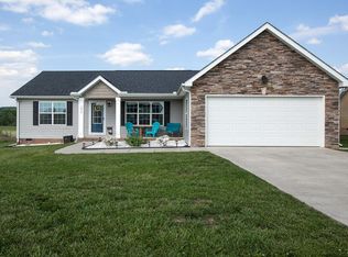 1012 McCormick Xing, Spring Hill, TN 37174
