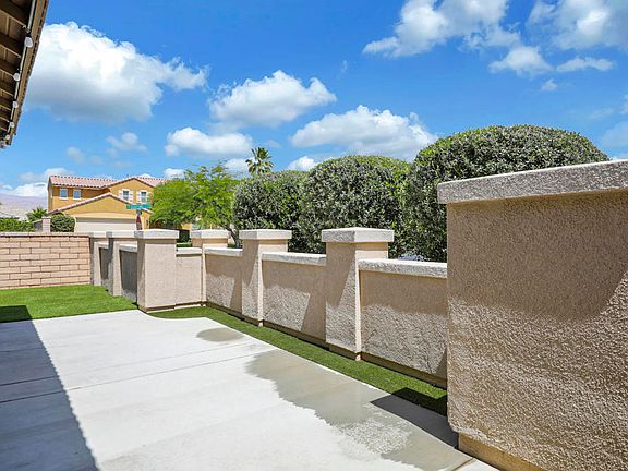 2nd image of 42771 Del Lago Ct