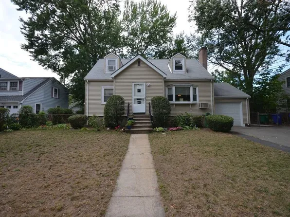 57 Hatfield Rd, Newton, MA 02465