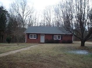 2220 Whites Mill Rd, High Point, NC 27265