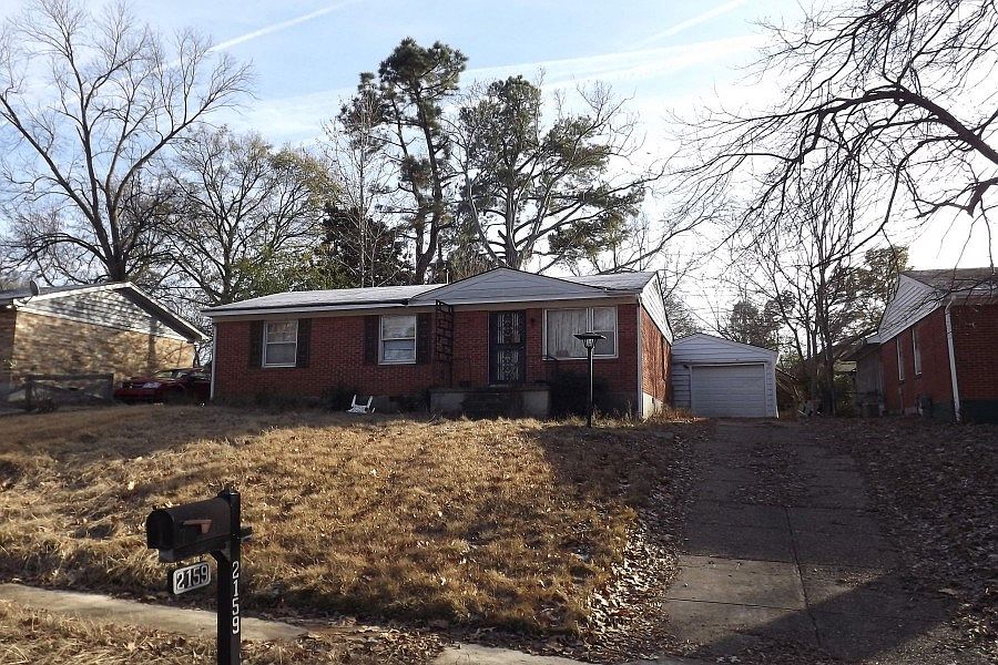 2nd image of 2159 Pamela Dr