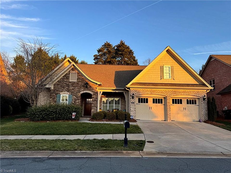 1st image of 5563 Foxgate Cir