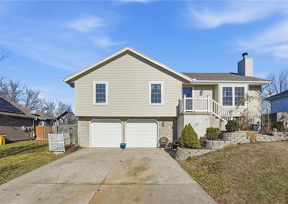 1st image of 714 Nelson Dr