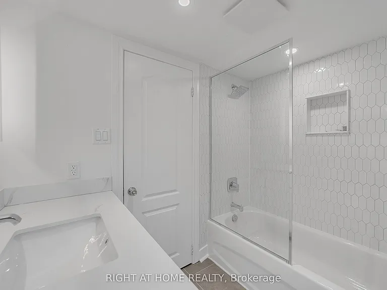 41 Monarchdale Ave — Photo 34