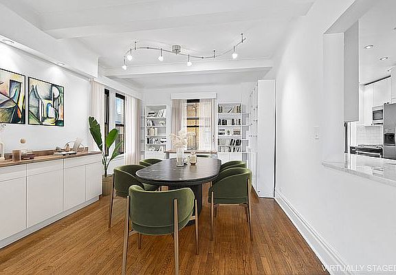 3rd image of 467 Central Park W APT 8A