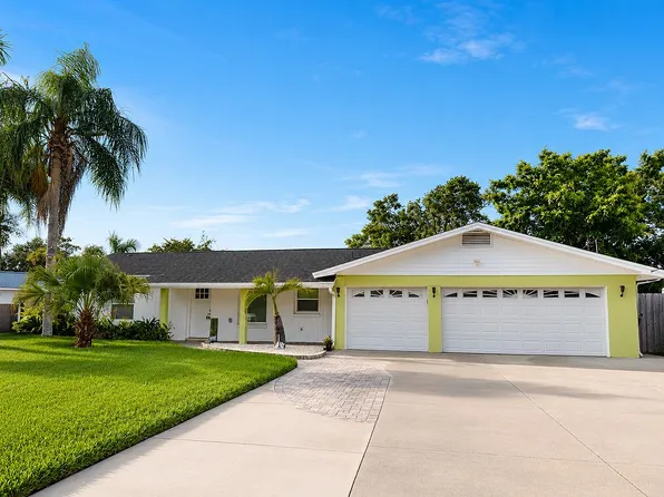 8715 Driftwood Dr, Tampa, FL 33615