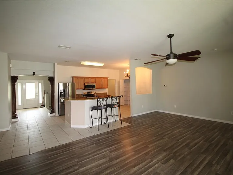 3724 Eagle Pass St — Photo 10