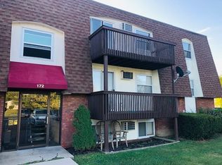 172 Brunswick, Elyria, OH 44035