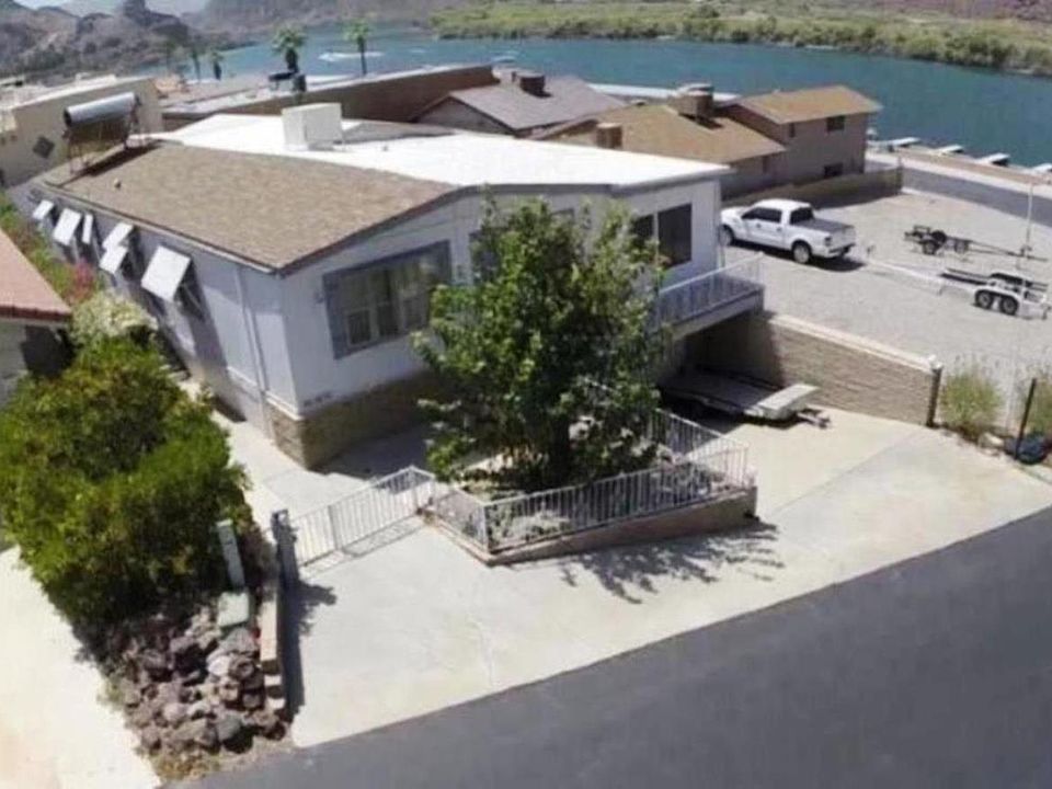 1st image of 36820 Bass Ave