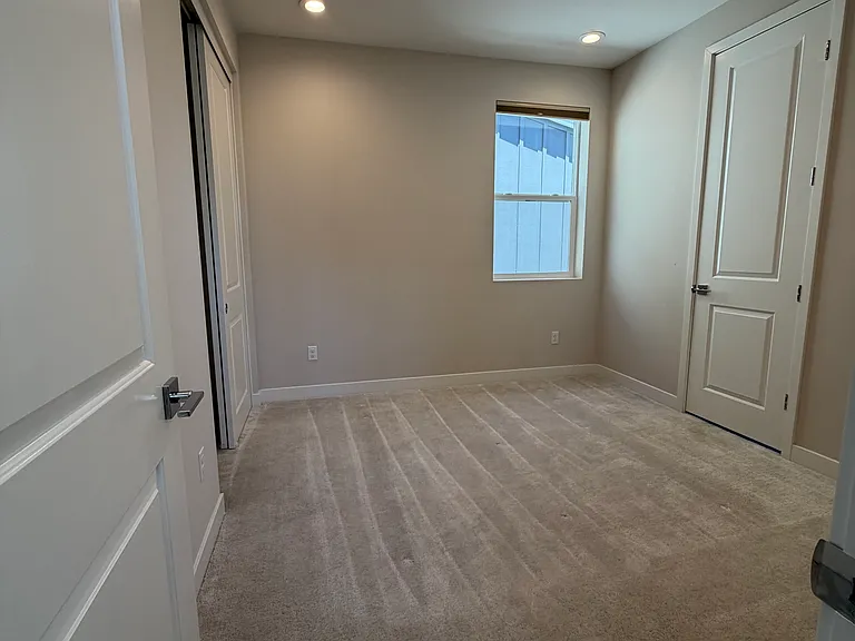 160 Tivoli Ln — Photo 26