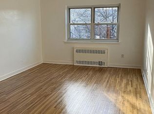 111-16 66th Ave APT 3B, Forest Hills, NY