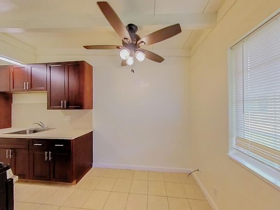 2nd image of 325 Curtner Ave #D