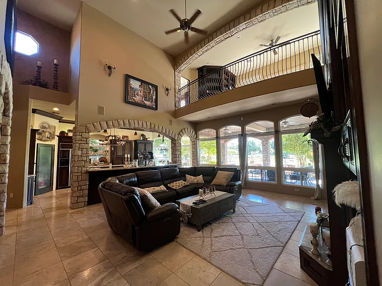 2104 Wedgemont Pl — Photo 40