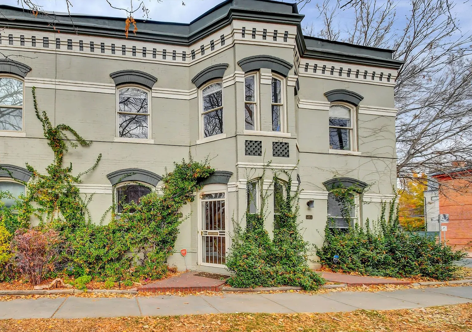 Architecturally Stunning Curtis Park Townhome With Historic Charm — Photo 1