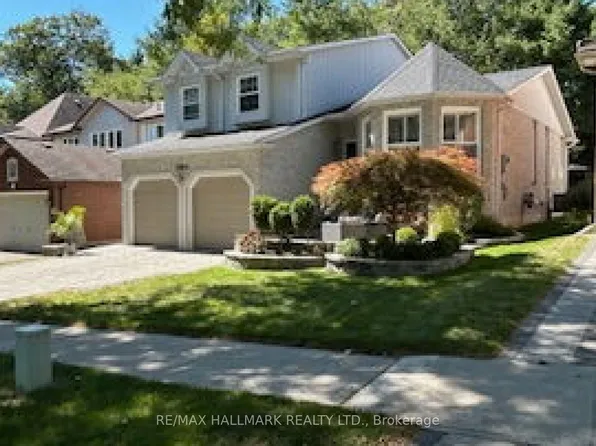 2004 Blairwood Ct, Pickering, ON L1X 2S3