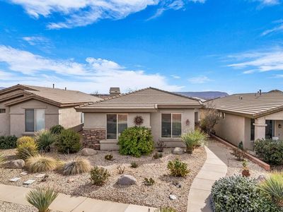 2194 N Silverstone Way, Washington, UT, 84780