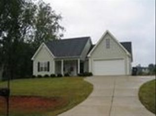 205 Sweetwater Walk, Winterville, GA 30683