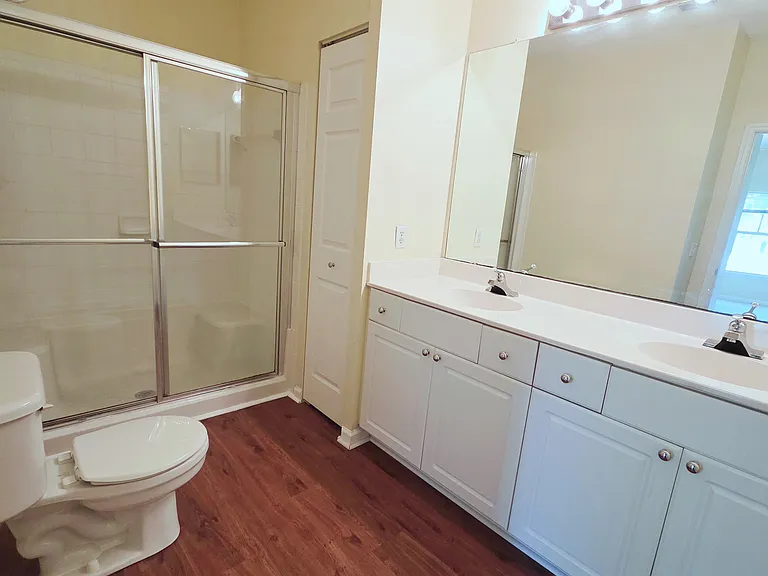 2422 White Magnolia Way #2422 — Photo 19