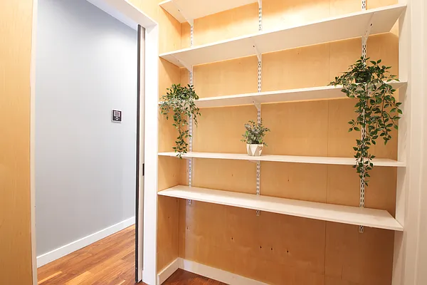Sold by Compass | media 23